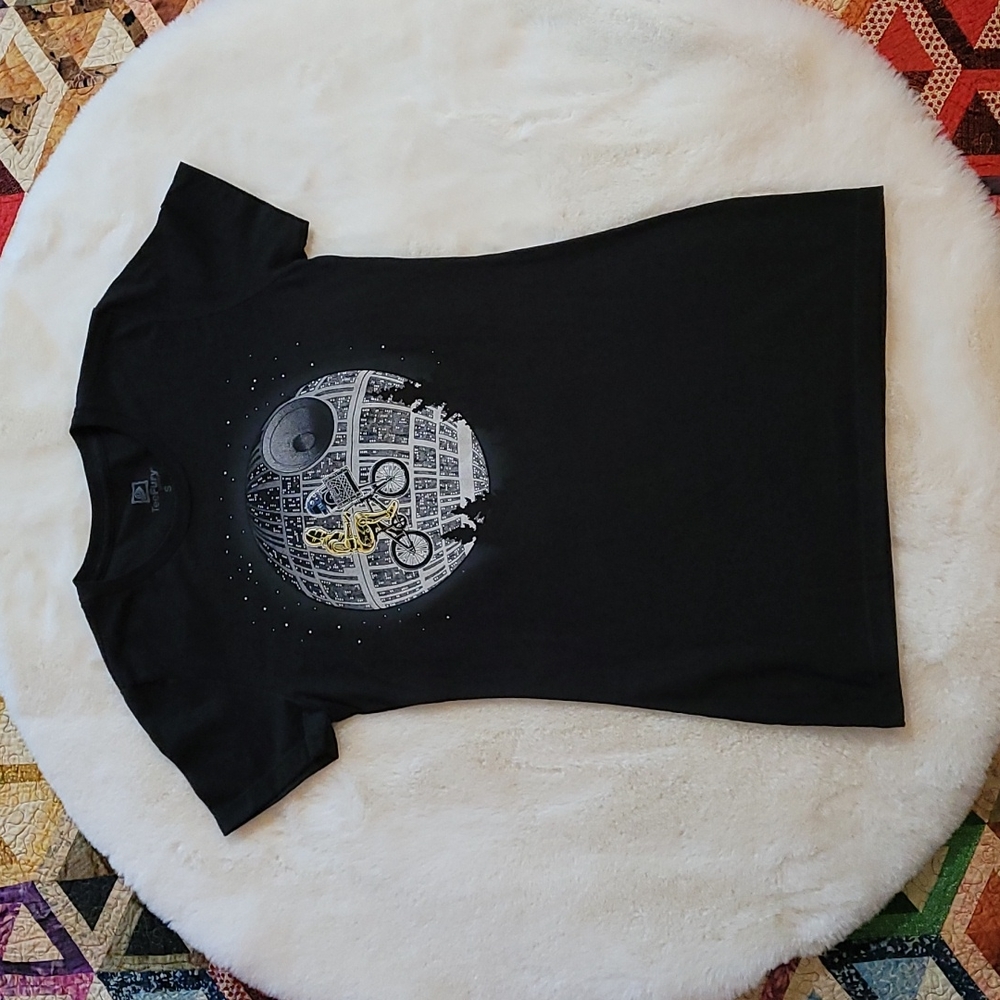 NWOT Tee Fury Star Wars R2D2 C3P0 ET Moon Spoof Cute Short Sleeve T-shirt